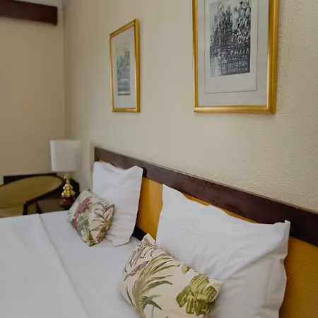 D. Luis Hotel